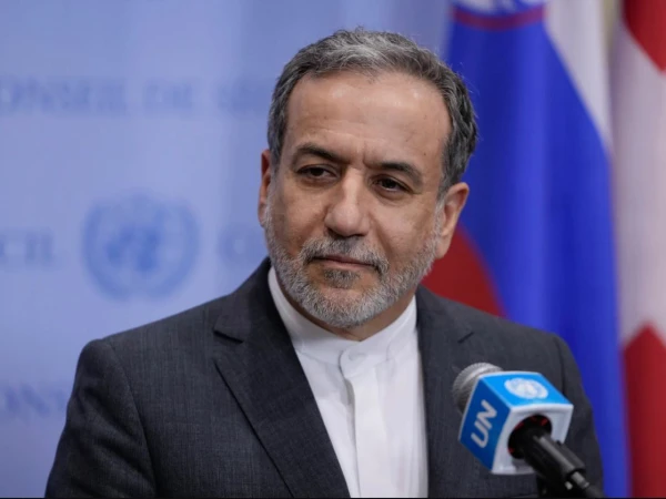 Iran Blames United States for Attacks Near Civilian Areas in Gulf, FM Says